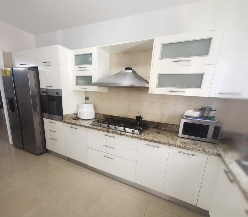 apartamentos - ALQUILO APARTAMENTO EN ECARISTO TORRE FAMILIAR 1
