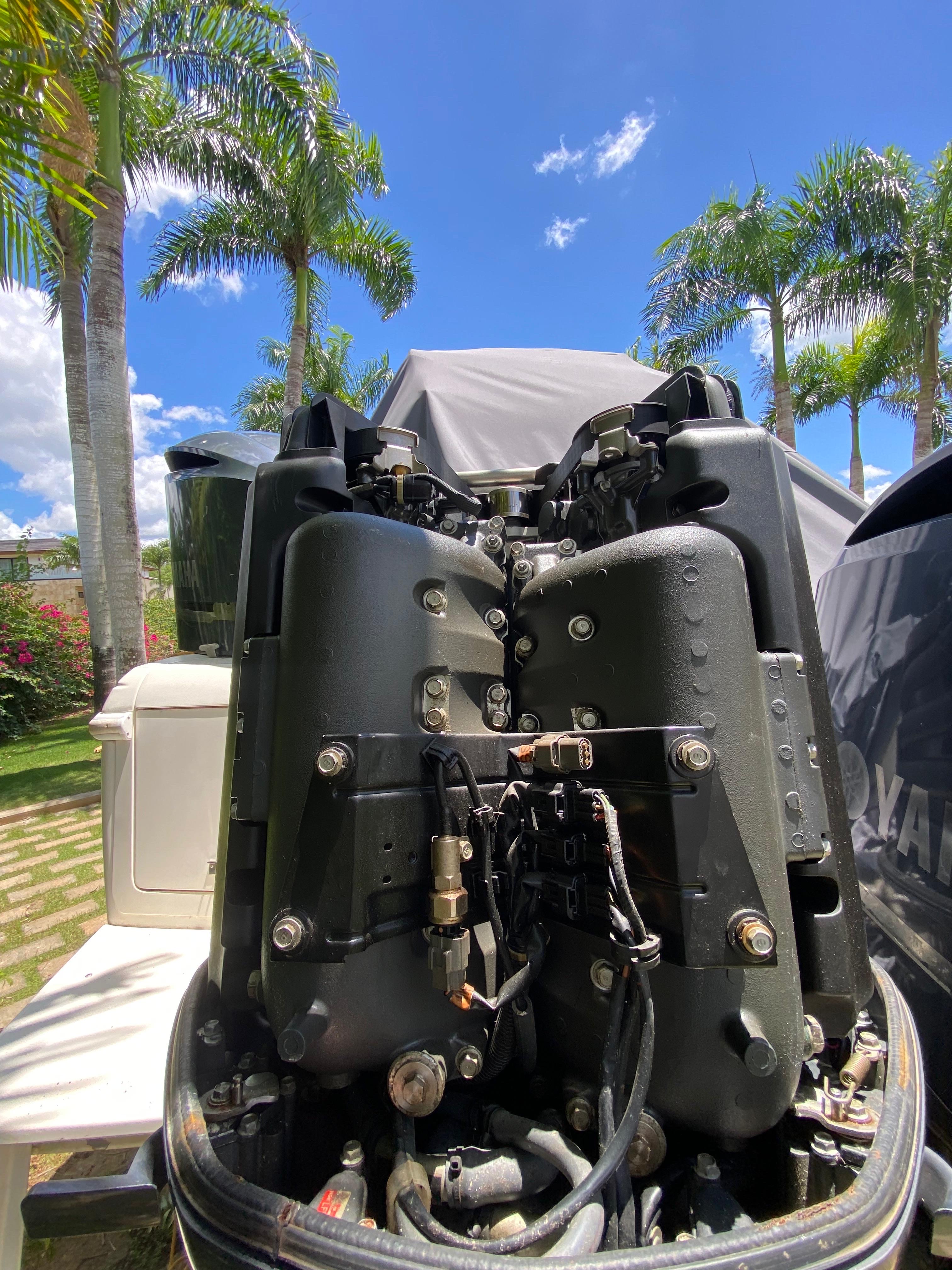 otros vehiculos - Motor marca Yamaha LF350TXR, año 2007 1