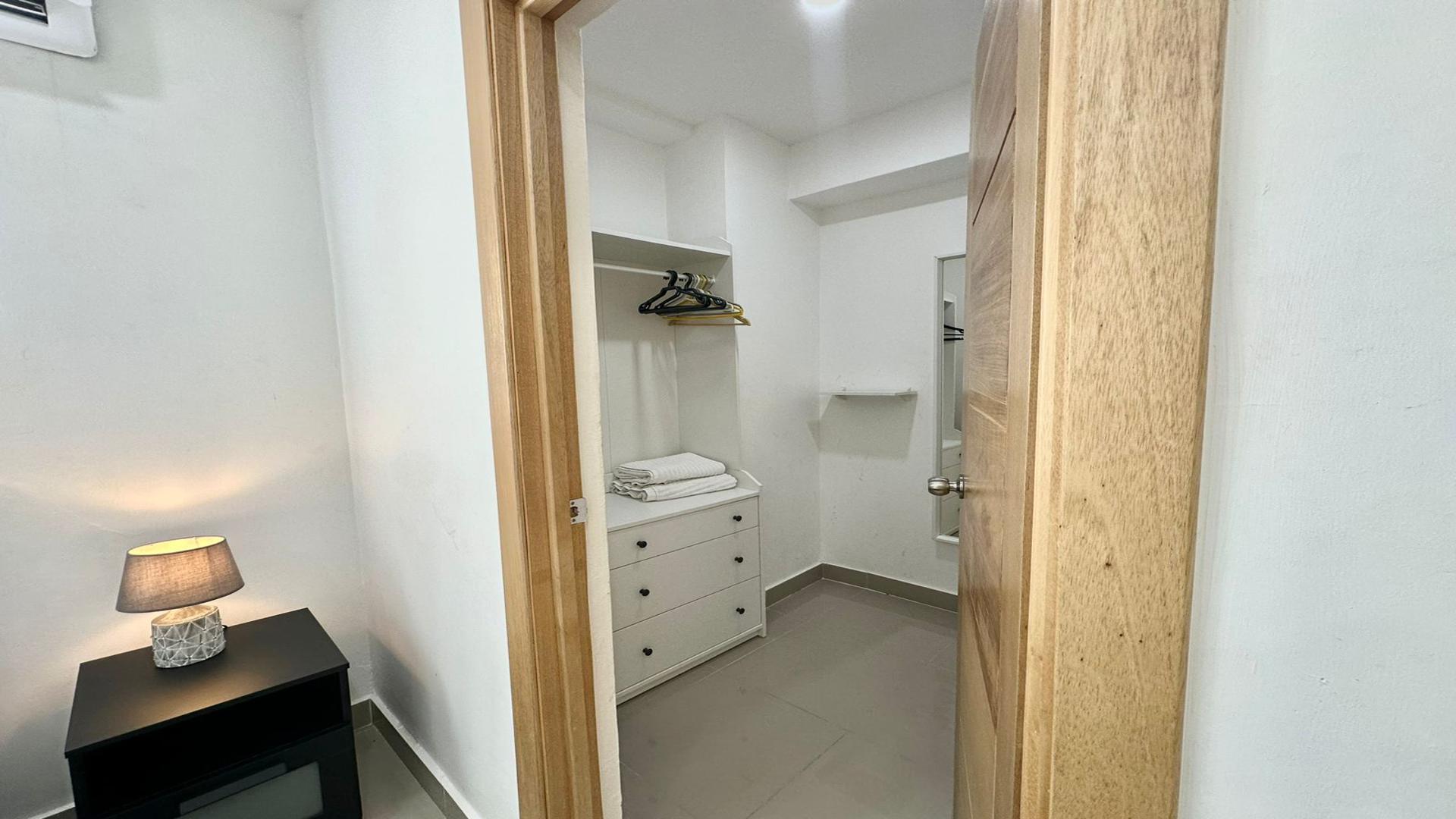 apartamentos - Apartamento en primer nivel con patio en venta, Avenida Independencia 7