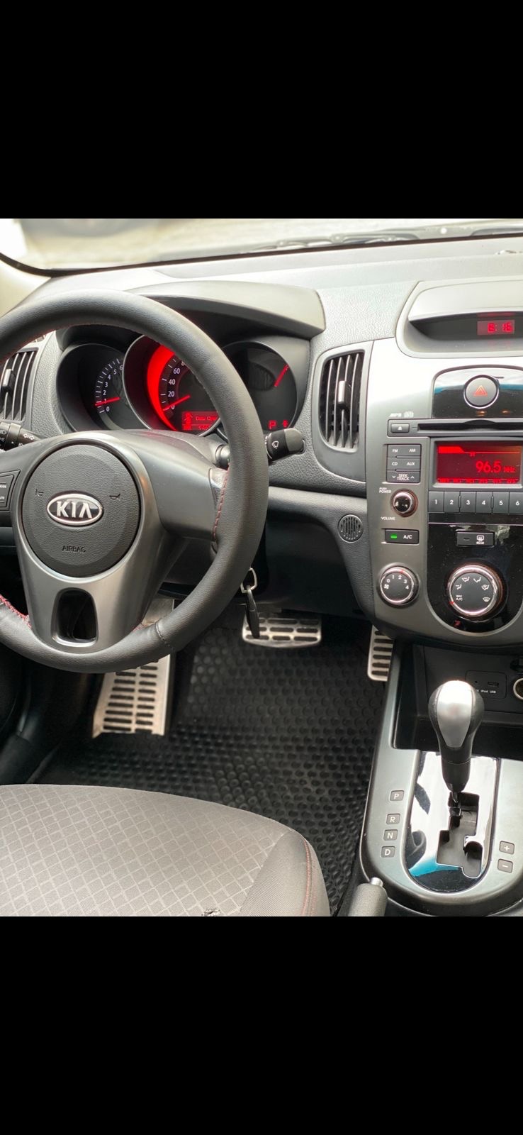 carros - Kia Cerato 2011 7