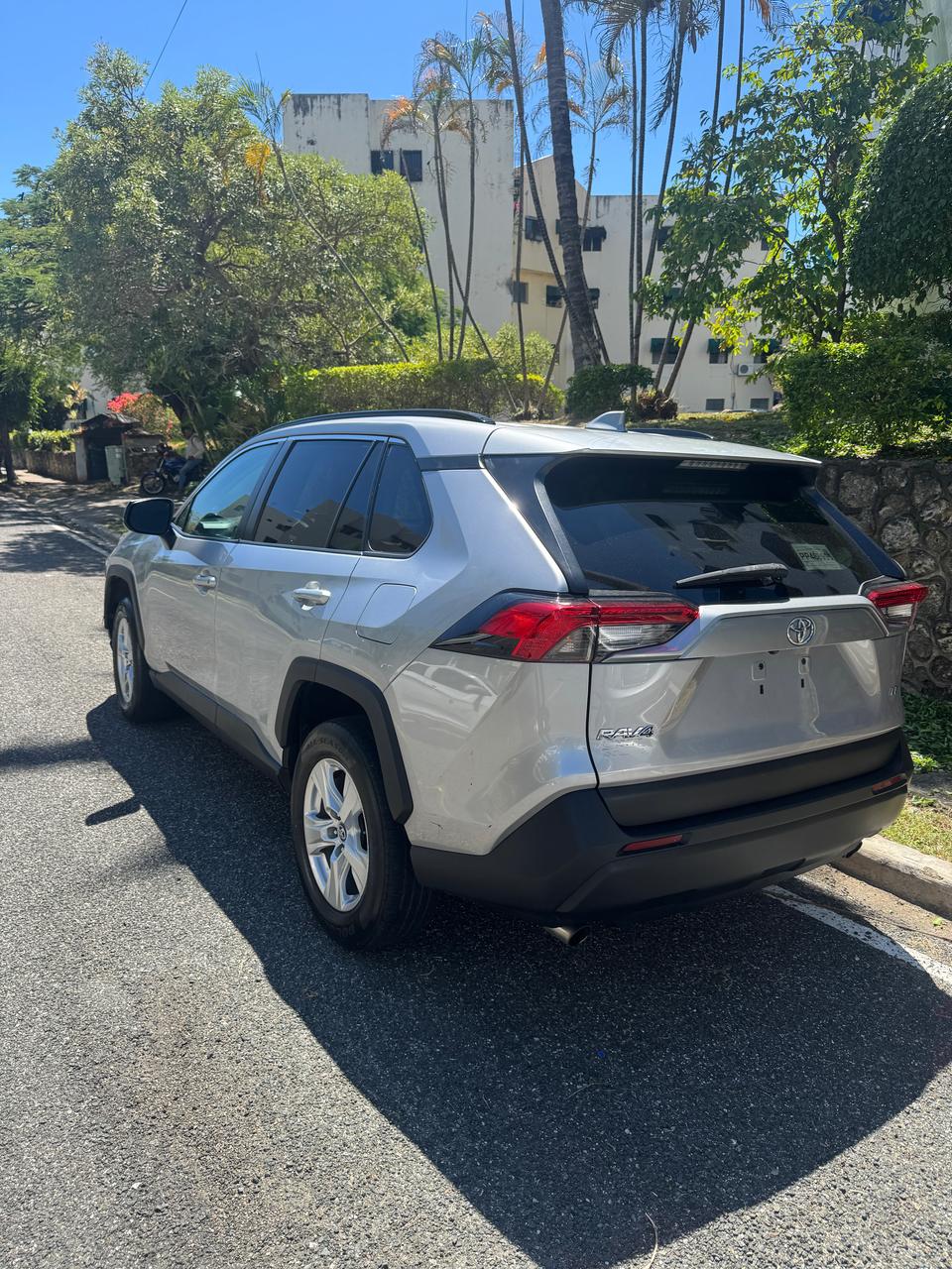 jeepetas y camionetas - Toyota rav4 2021 2