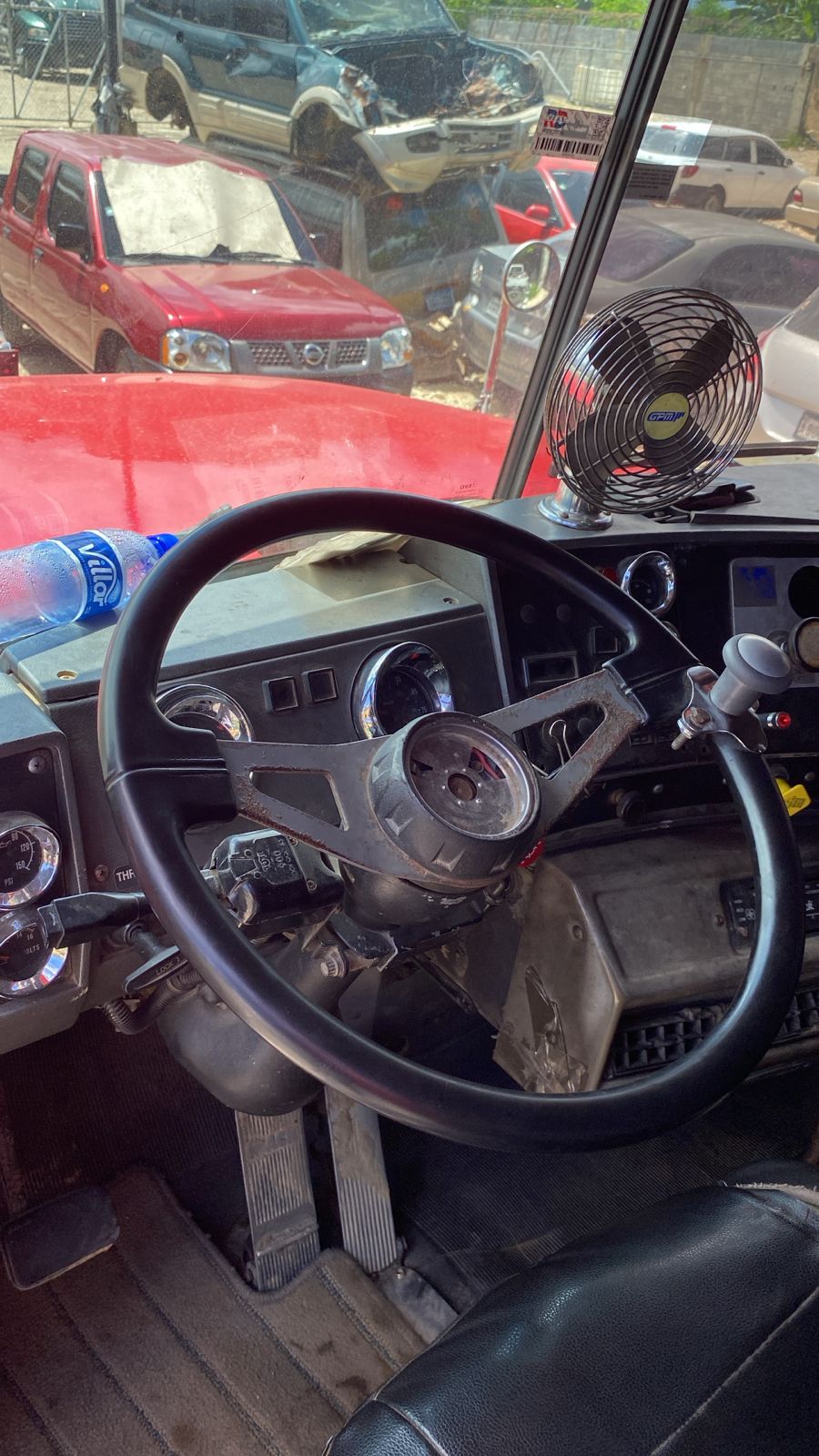 camiones y vehiculos pesados - CAMION VOLTEO MACK EN EXCELENTES CONDICIONES 2