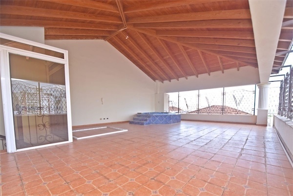 apartamentos - Venta de penthouse de 600mts cerca de los cacicazgos Distrito Nacional  8