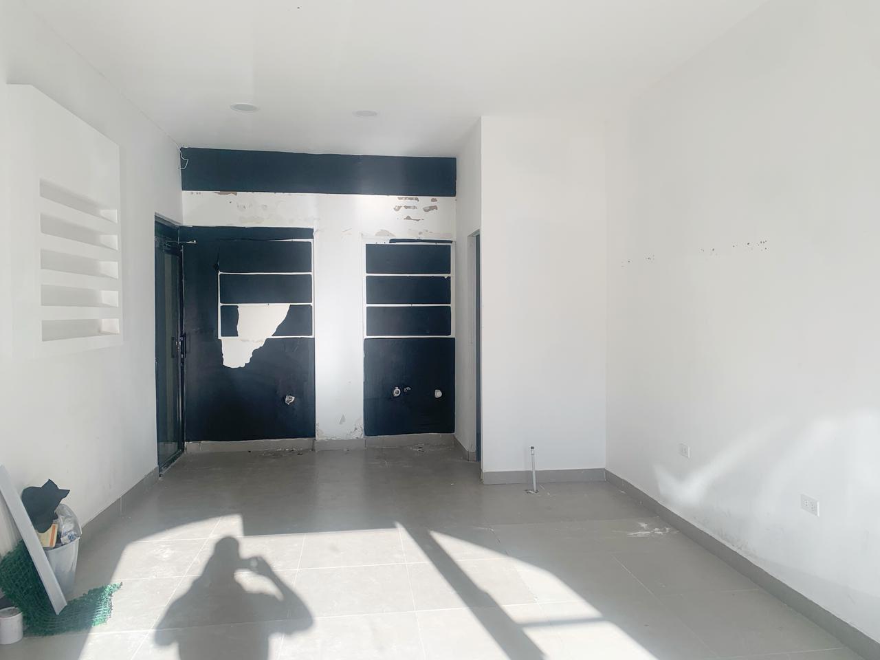 oficinas y locales comerciales - Local en en Primer nivel  2