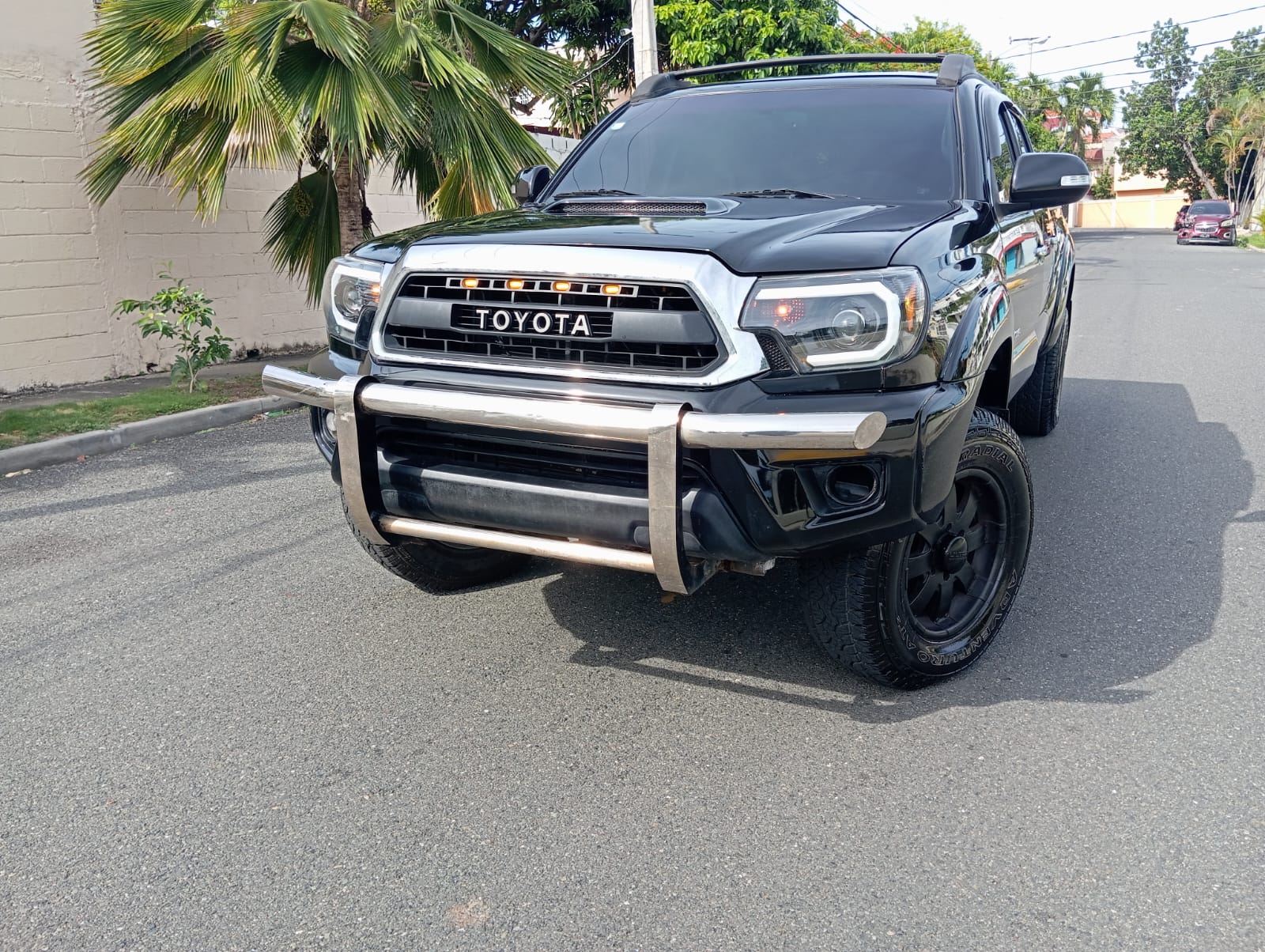 jeepetas y camionetas - TOYOTA TACOMA 2013 3