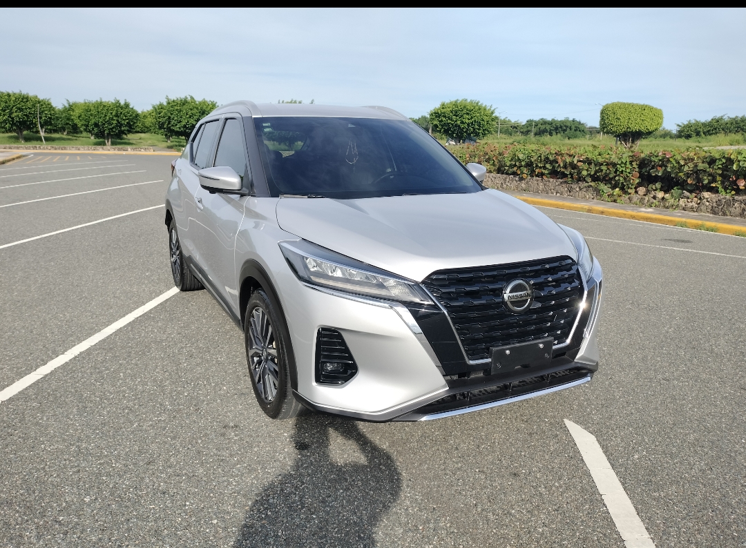 jeepetas y camionetas - Nissan kicks exclusive financiamiento disponible  0