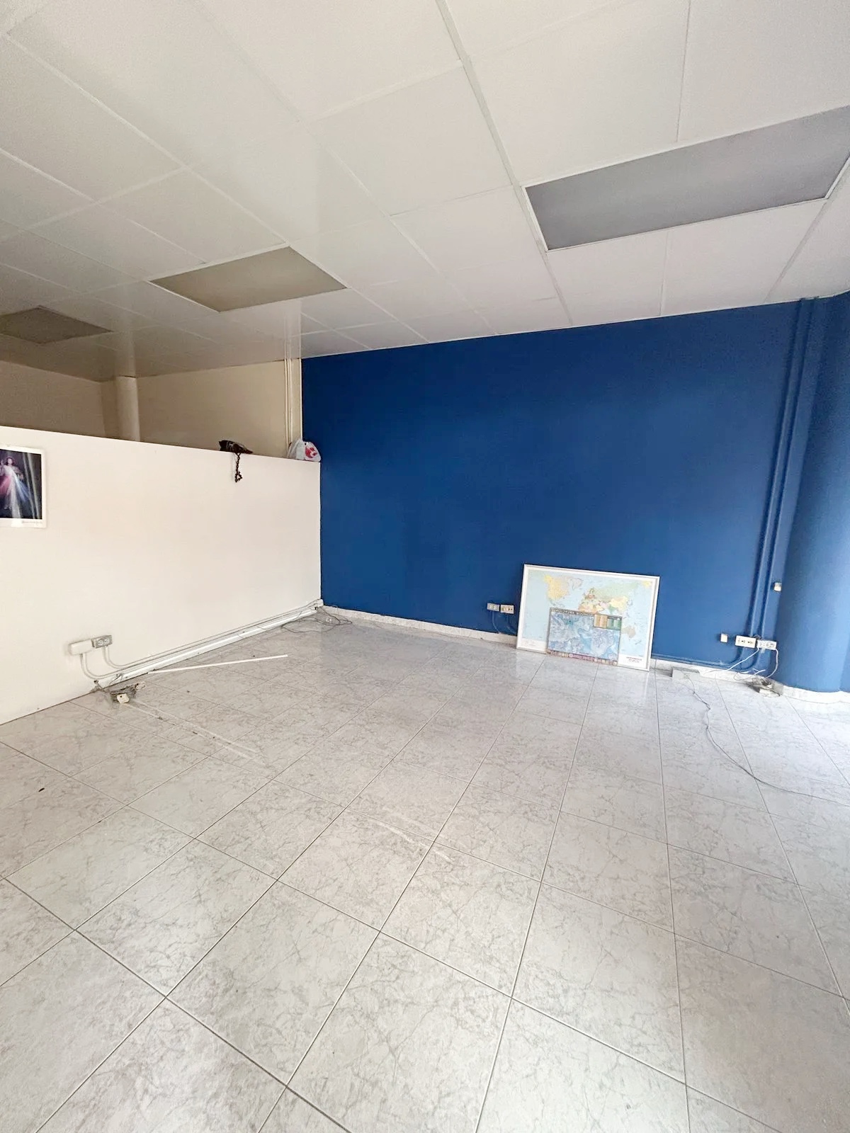 oficinas y locales comerciales - Local céntrico en venta 3