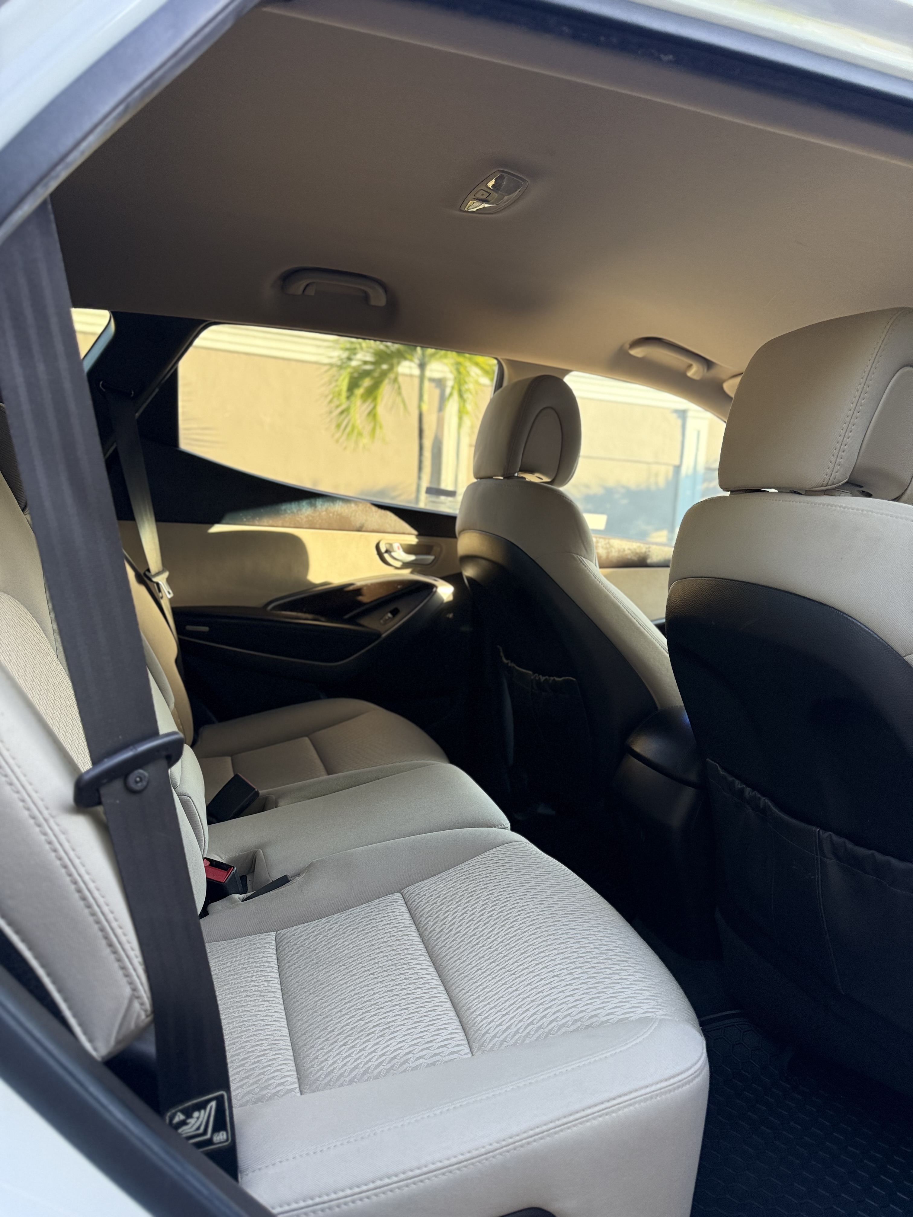 jeepetas y camionetas - Hyundai Santa Fe Sport 4x2 2014 2 filas 3