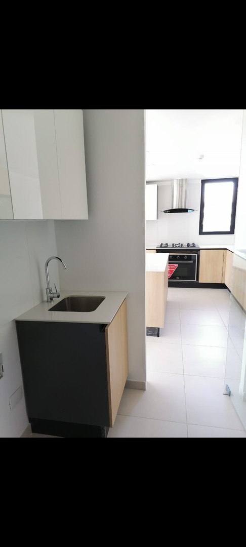 apartamentos - SE ALQUILA Apto nuevo en Viejo Arroyo Hondo  4