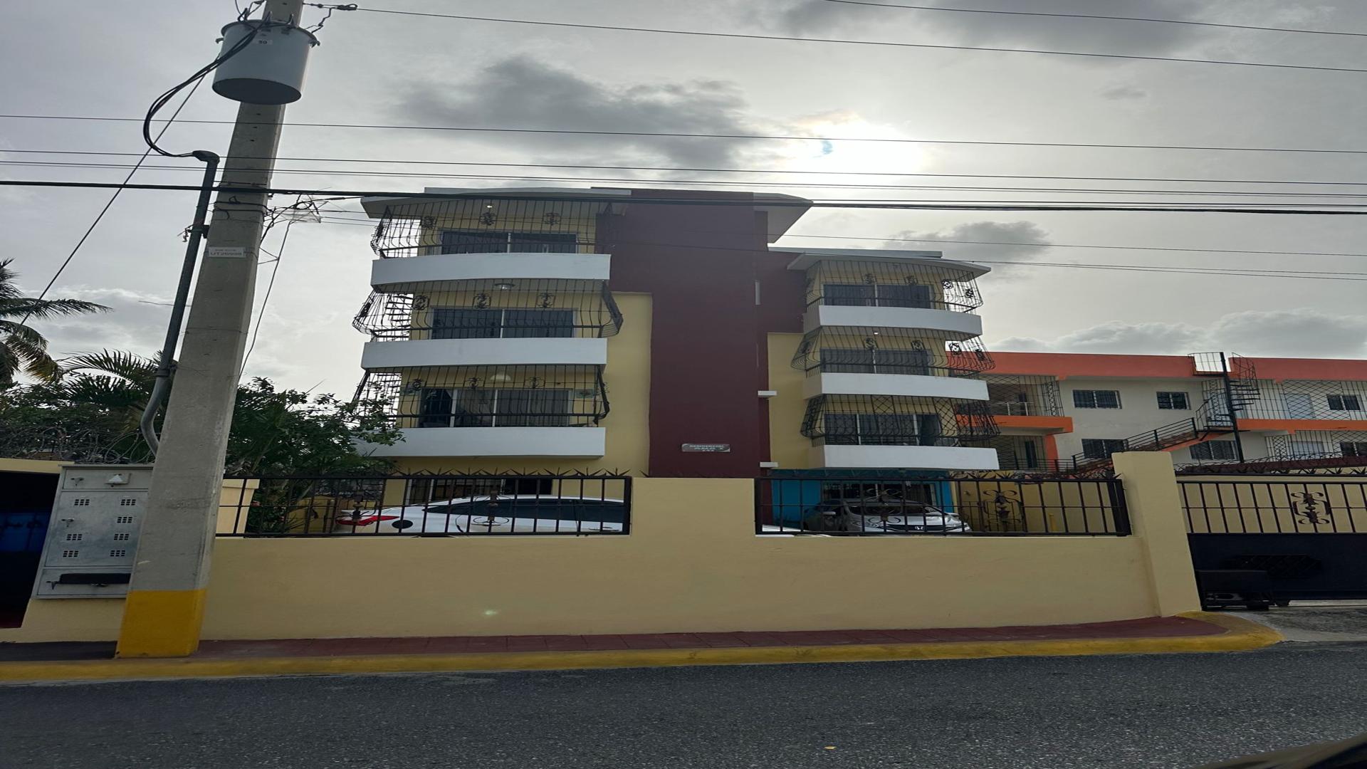 apartamentos - VENDO apartamento amueblado en La Romana, R.D 0