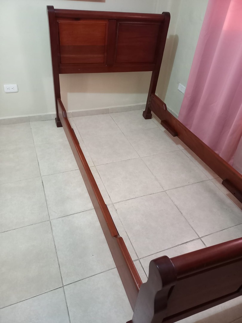 muebles y colchones - Dos Base de Cama Twin en caoba  1