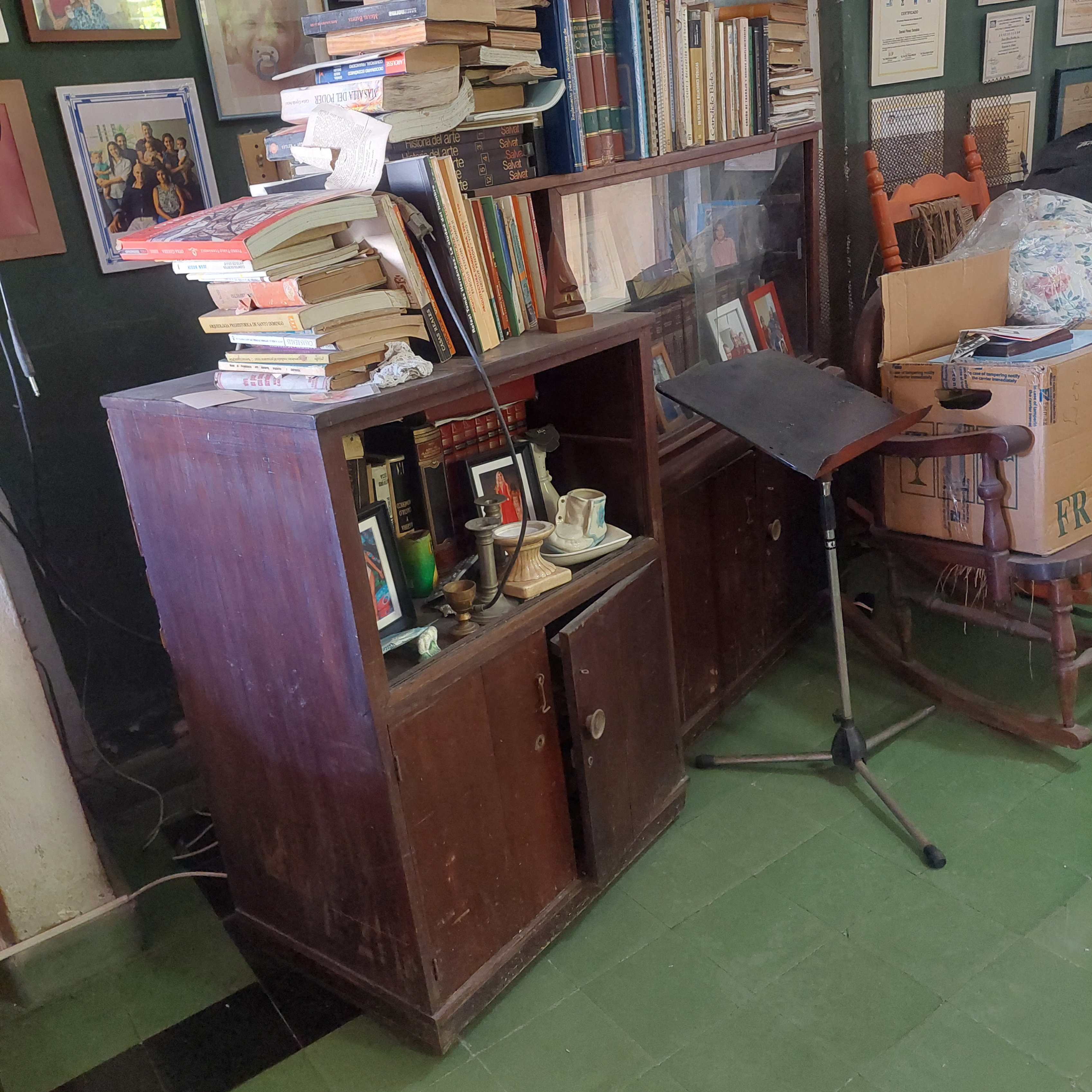 muebles y colchones - caoba y pino 2