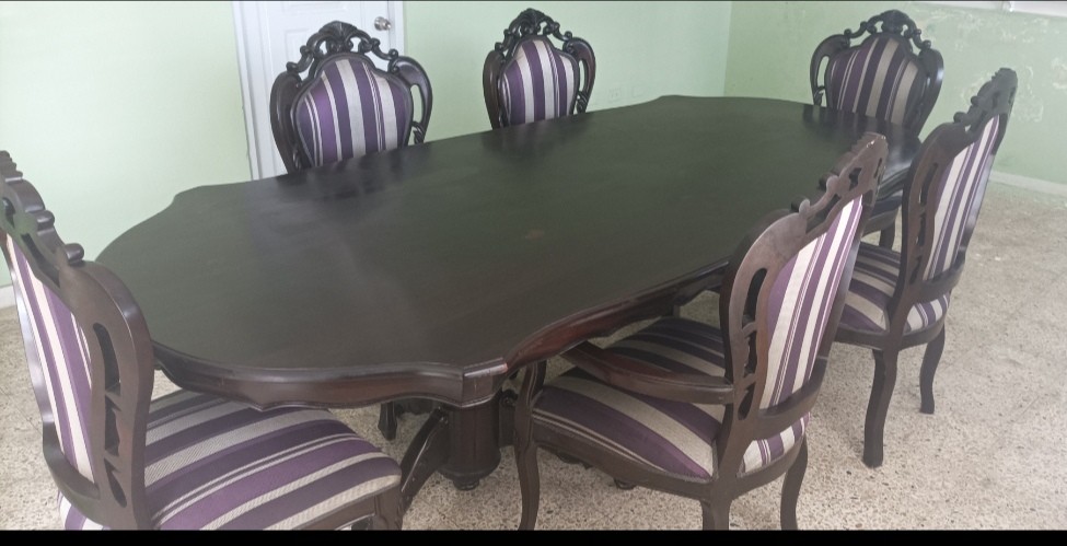 muebles y colchones - Vendo Juego de Comedor en caoba 2