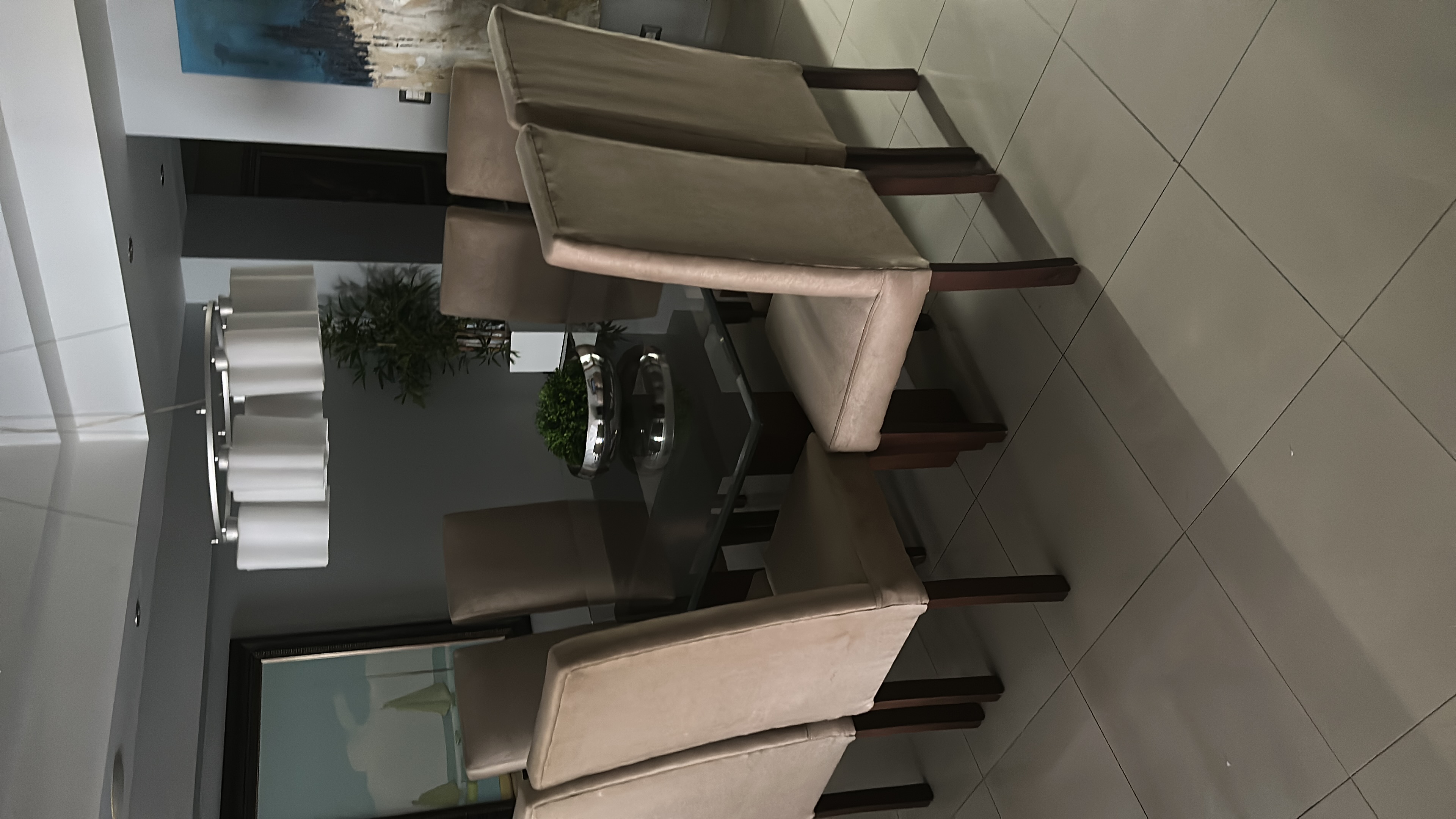 muebles y colchones - Son artículos de decoración , son varias lámparas, 0