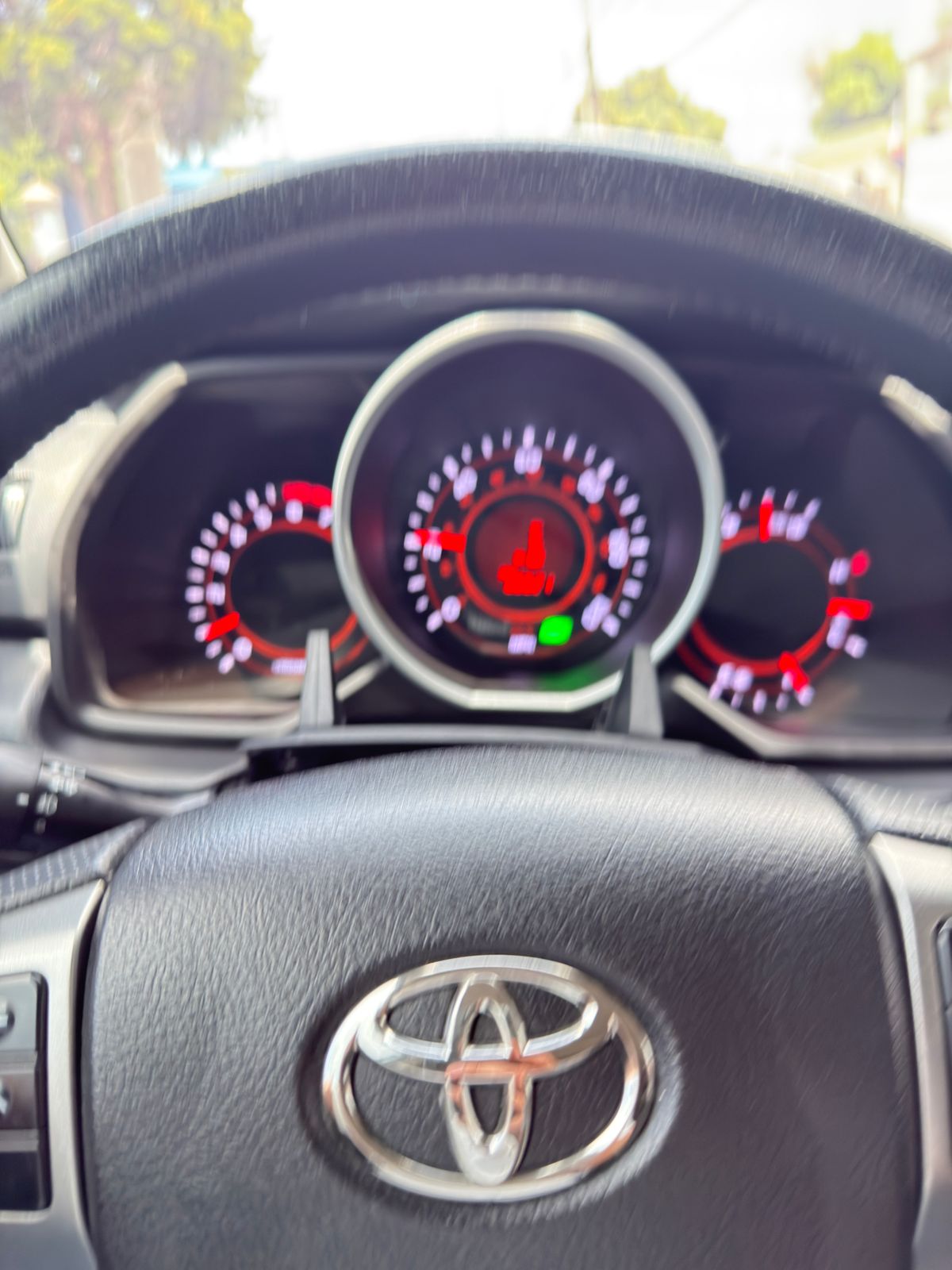 jeepetas y camionetas - Toyota 4runner 2011 como nueva  9