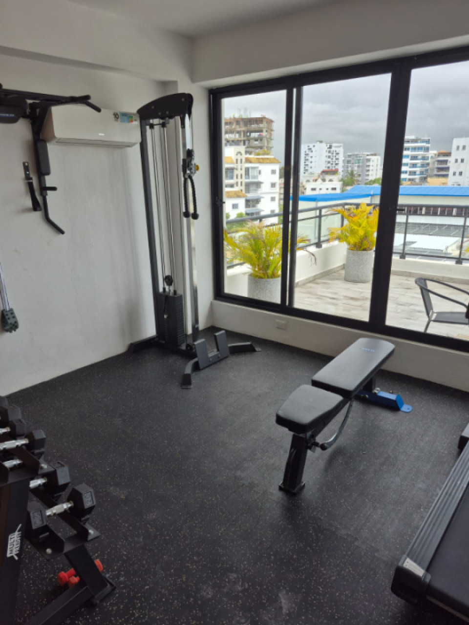 apartamentos - En venta hermoso apartamento en Renacimiento