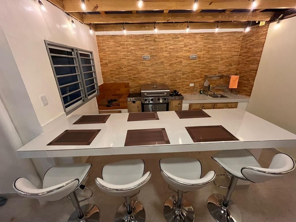 apartamentos - venta de apartamento 1er piso amueblado con jacuzzi en autopista de san isidro 5