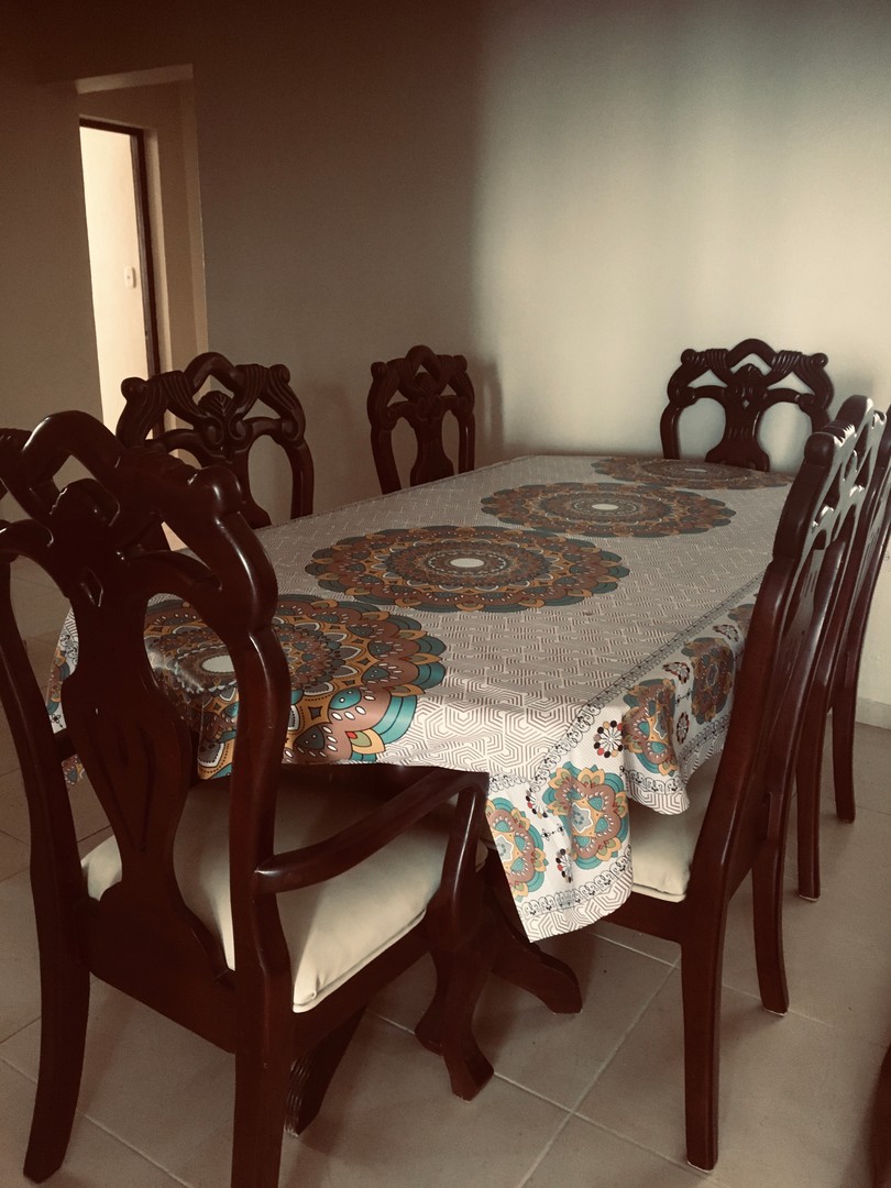 muebles y colchones - VENDO JUEGO DE COMEDOR DE SEIS SILLAS 0