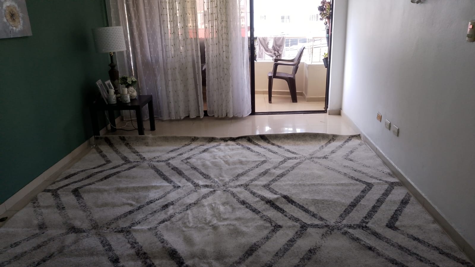 decoración y accesorios - VENDO PRECIOSA  ALFOMBRA  DE AREA 6