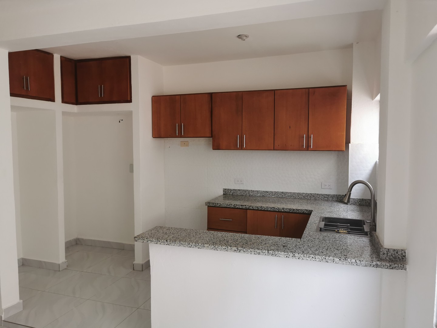 apartamentos - Aparta en Arroyo hondo 2hab próxim superm nacional 7