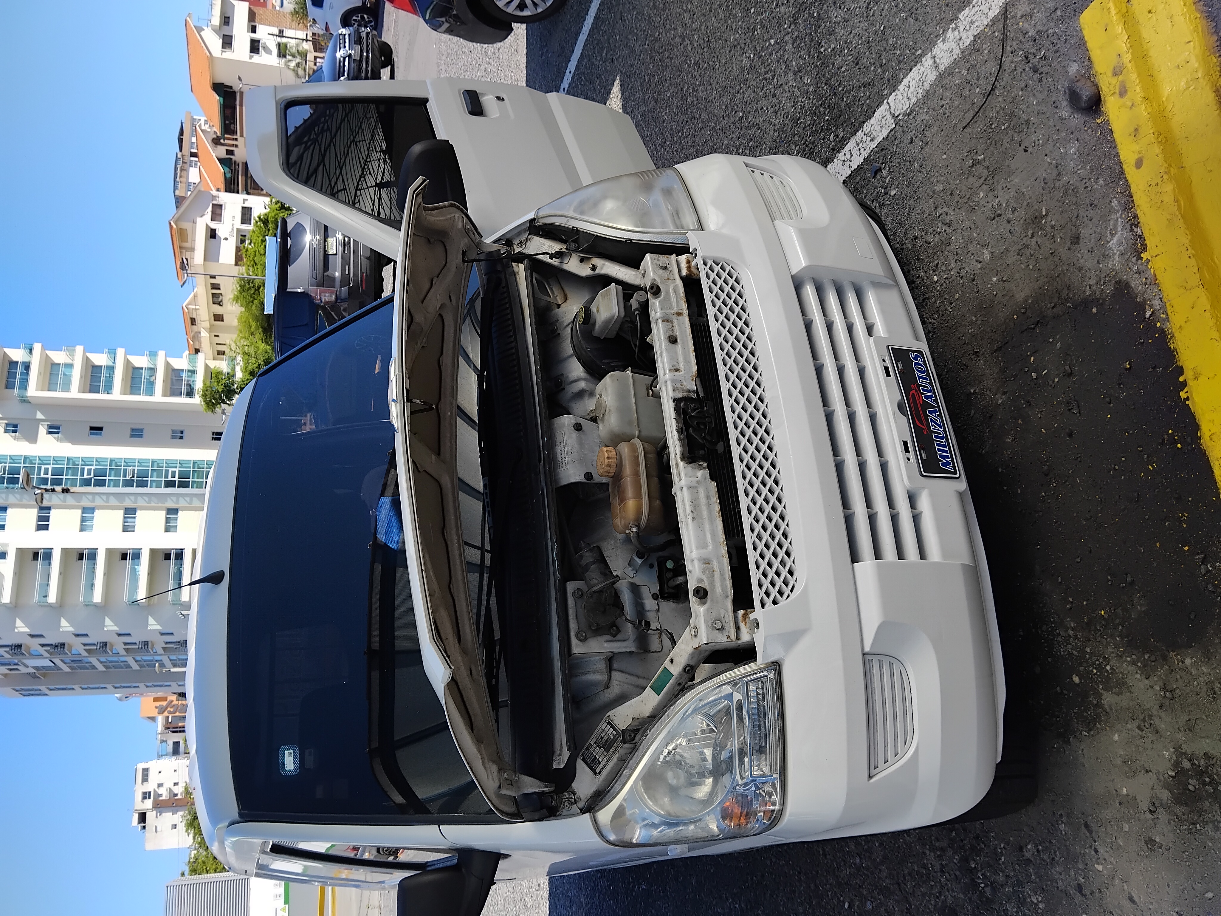 jeepetas y camionetas - Chevrolet N300 2019 minivan 3