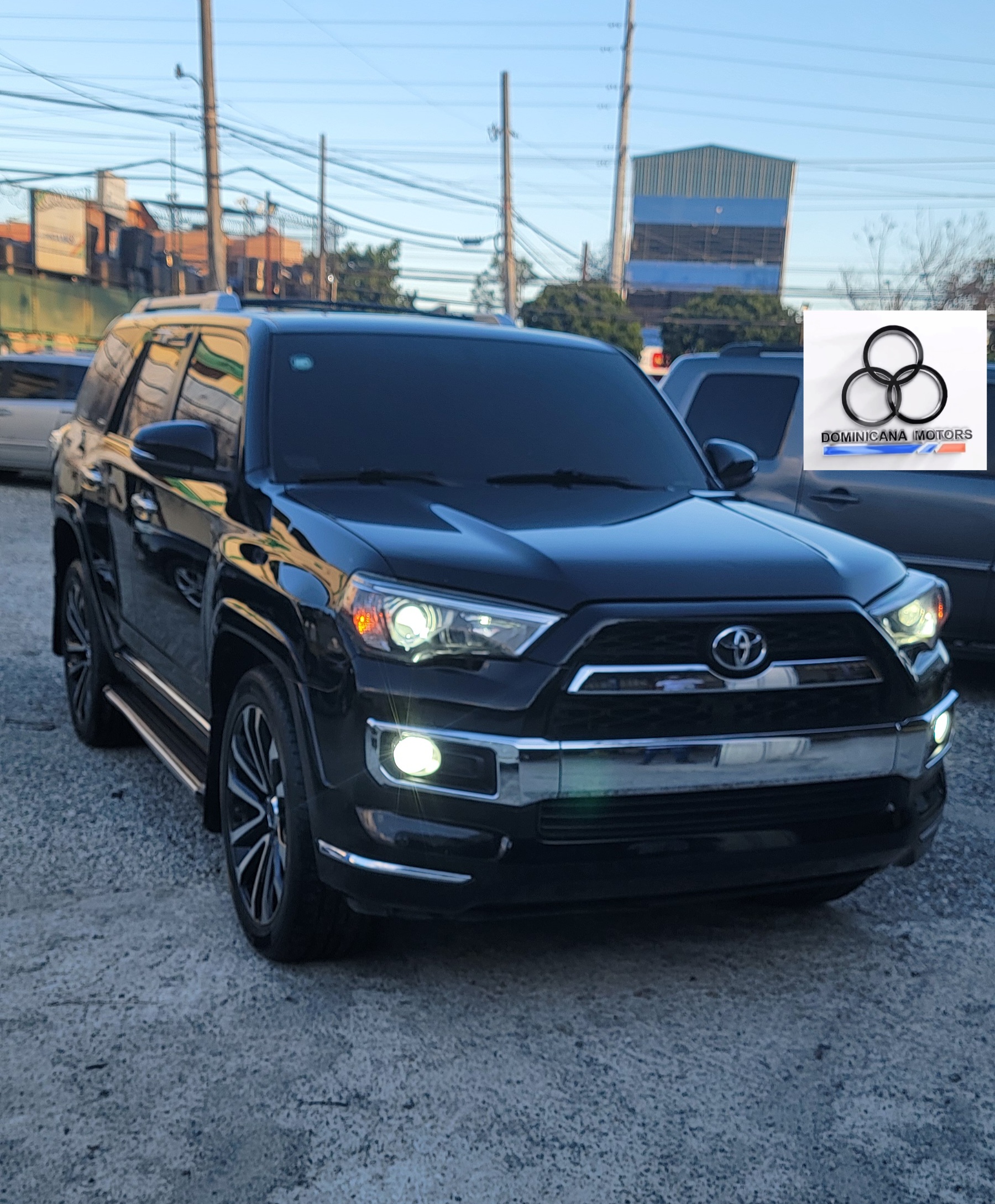 jeepetas y camionetas - TOYOTA RUNNER LIMITED 2015 1