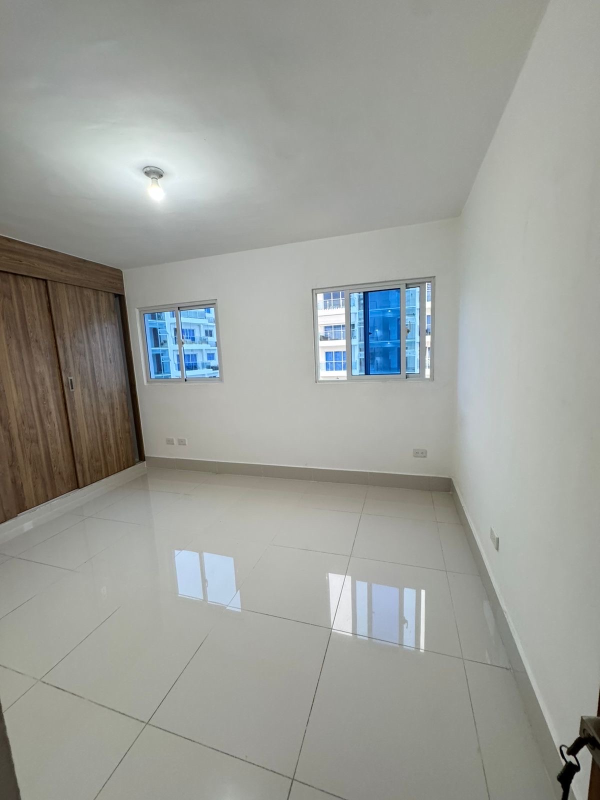apartamentos - Alquilo en Cerro Alto 4