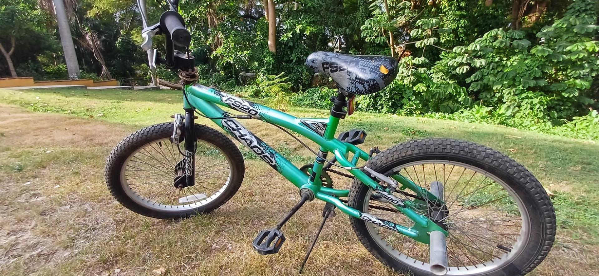 bicicletas y accesorios - Vendo BIcicleta BMX 3