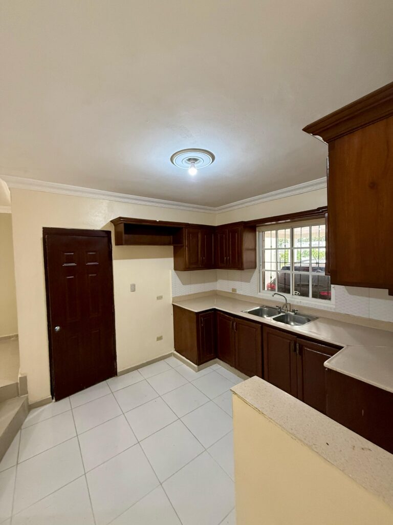 casas - 1675- CASA EN TORRE ALTA, PUERTO PLATA  3