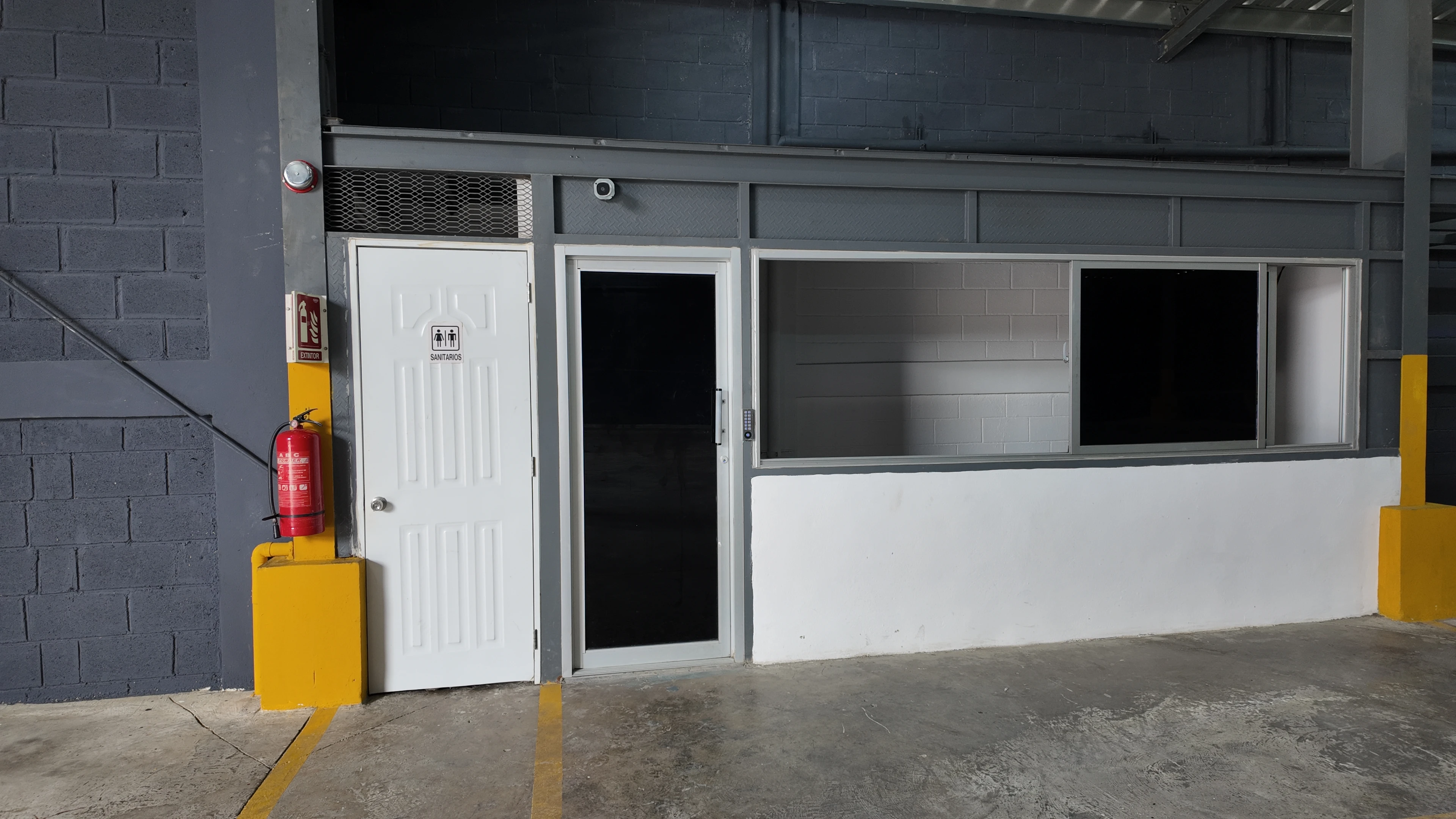 otros inmuebles - Nave industrial en alquiler en la Autopista Duarte 7