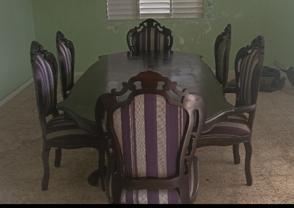 muebles y colchones - Vendo Juego de Comedor en caoba 3
