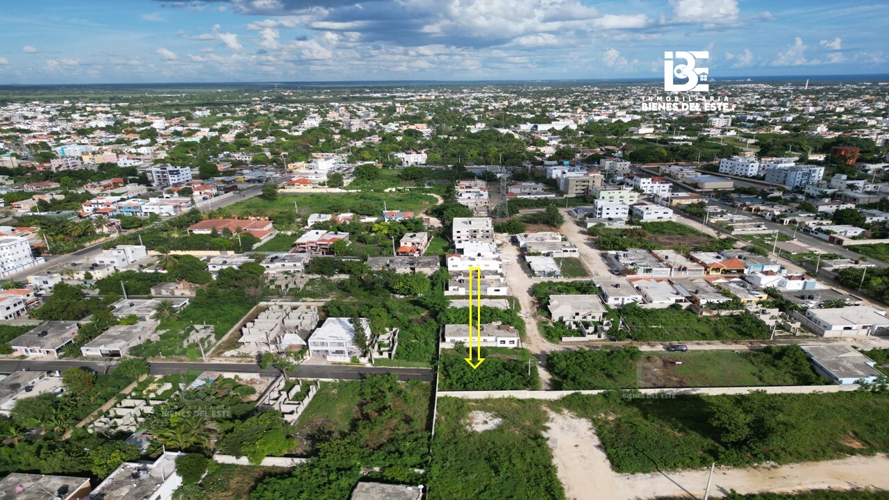 solares y terrenos - Se Vende Solar con 171 metros. Residencial Paraiso 3