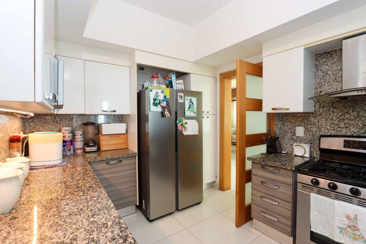 apartamentos - Apartamento en Venta en Piantini 9