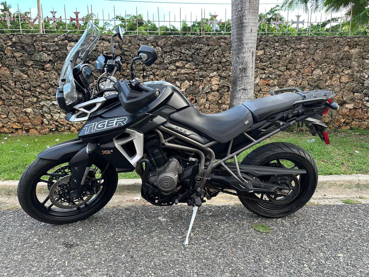 motores y pasolas - TRIUMPH TIGER XRx 1