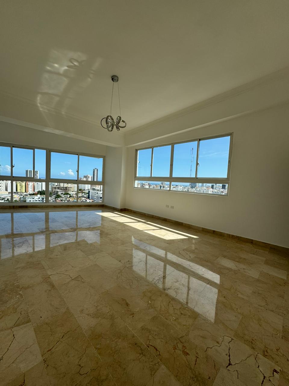 penthouses - Vendo Penthouse con vista al mar de 480 mts de 2 piso en Evaristo Morales 4