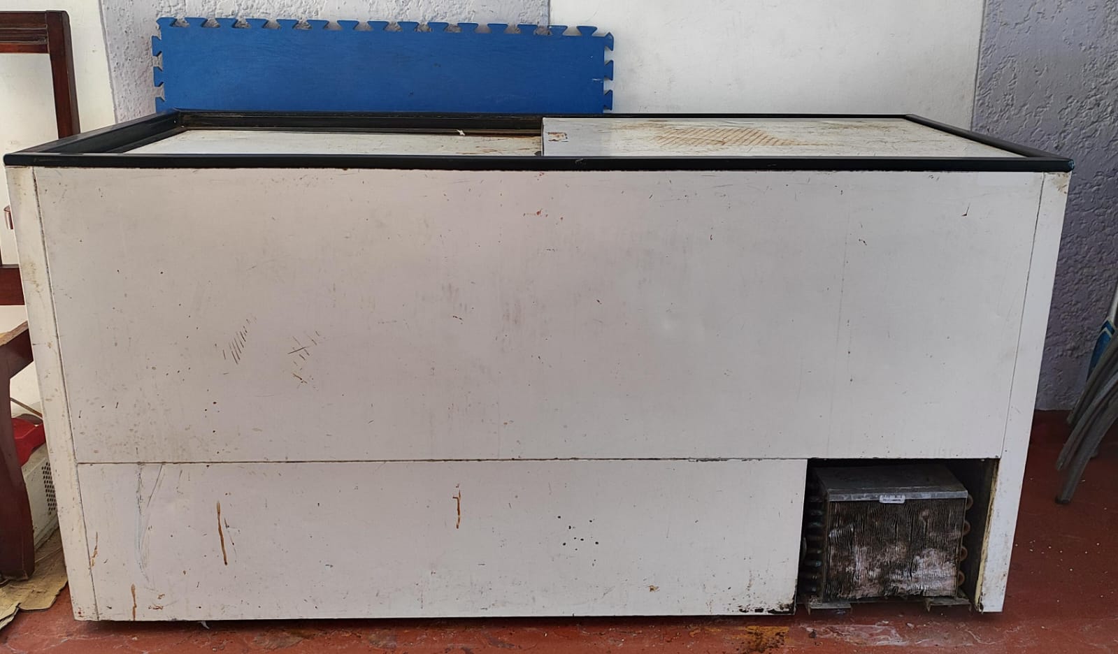 equipos profesionales - Freezer Farco HF65, 21 pies cúbicos, 594 litros 3