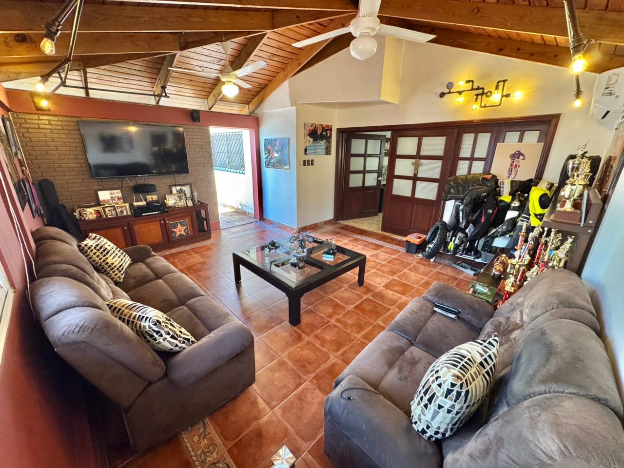casas - Casa en Alquiler sin Muebles – LA CASTELLANA 9