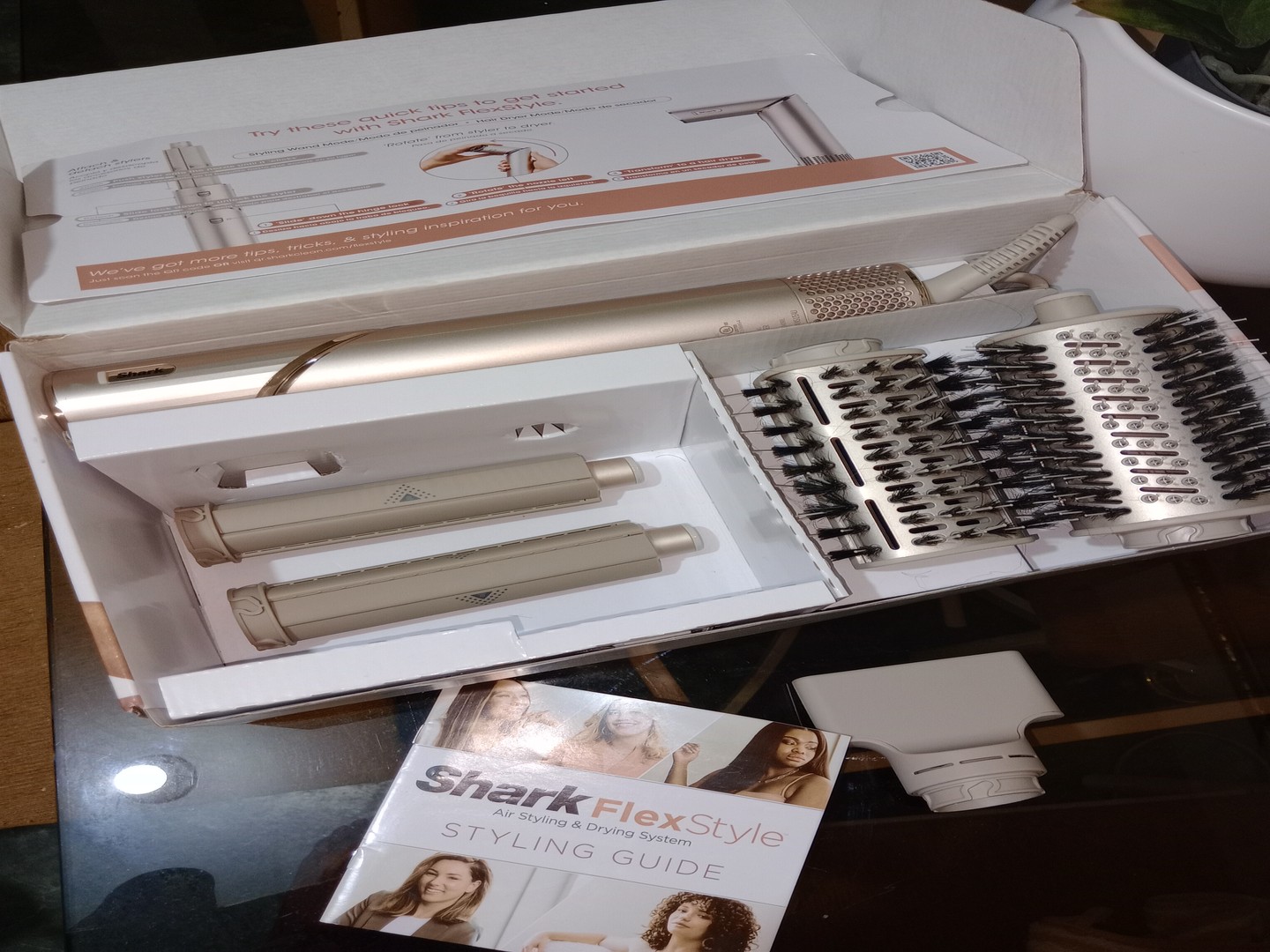 salud y belleza -  Shark FlexStyle 
Modelo: HD430-Estado:Nuevo-Color:Beige-Voltaje120-Potencia1600 6
