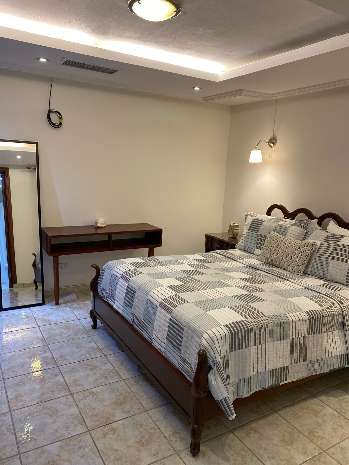 apartamentos - Apartamento completo en el Corazón de Naco 4