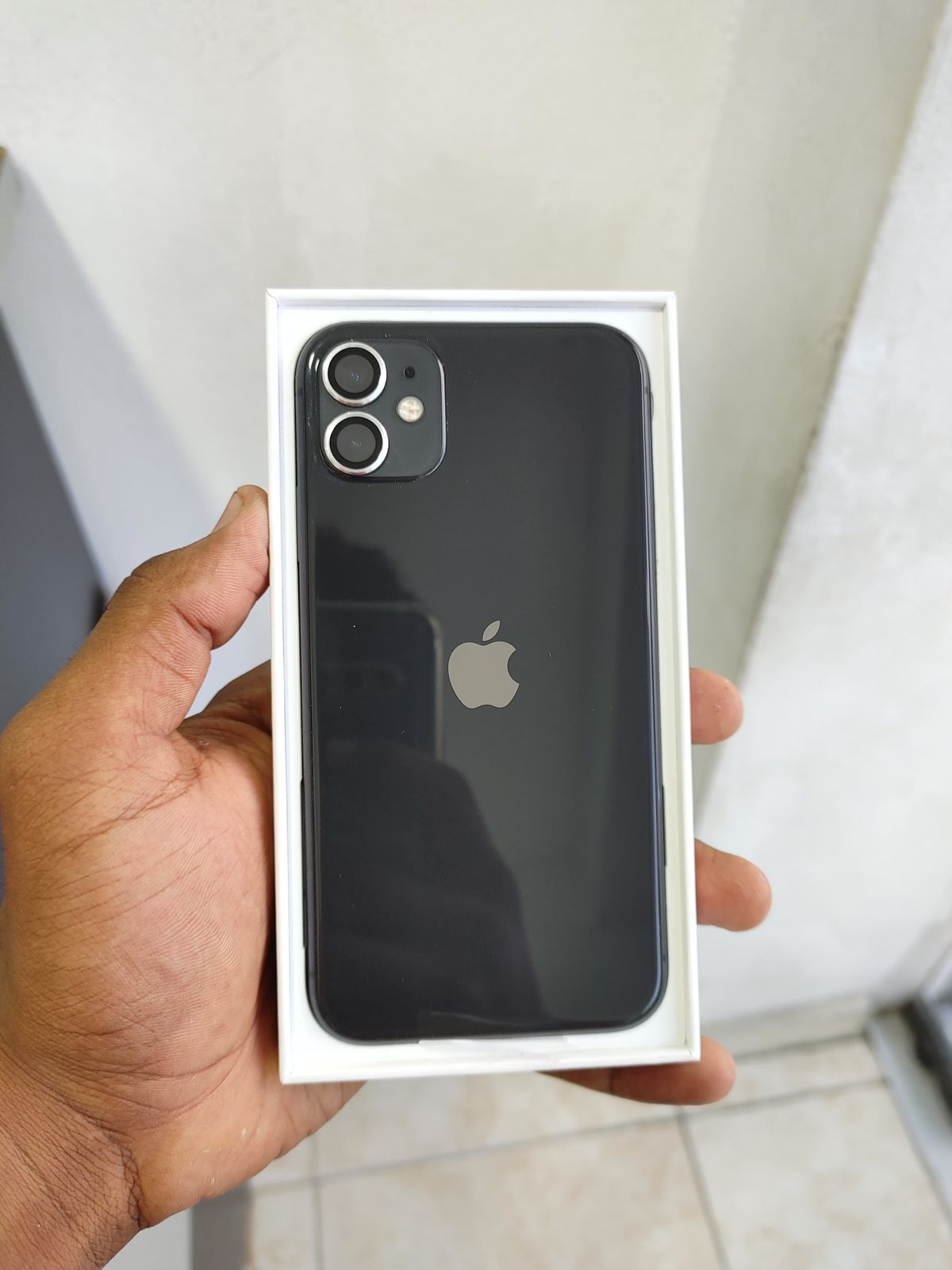 celulares y tabletas - iPhone 11 64GB turbo sim batería en 90% como nuevo 0