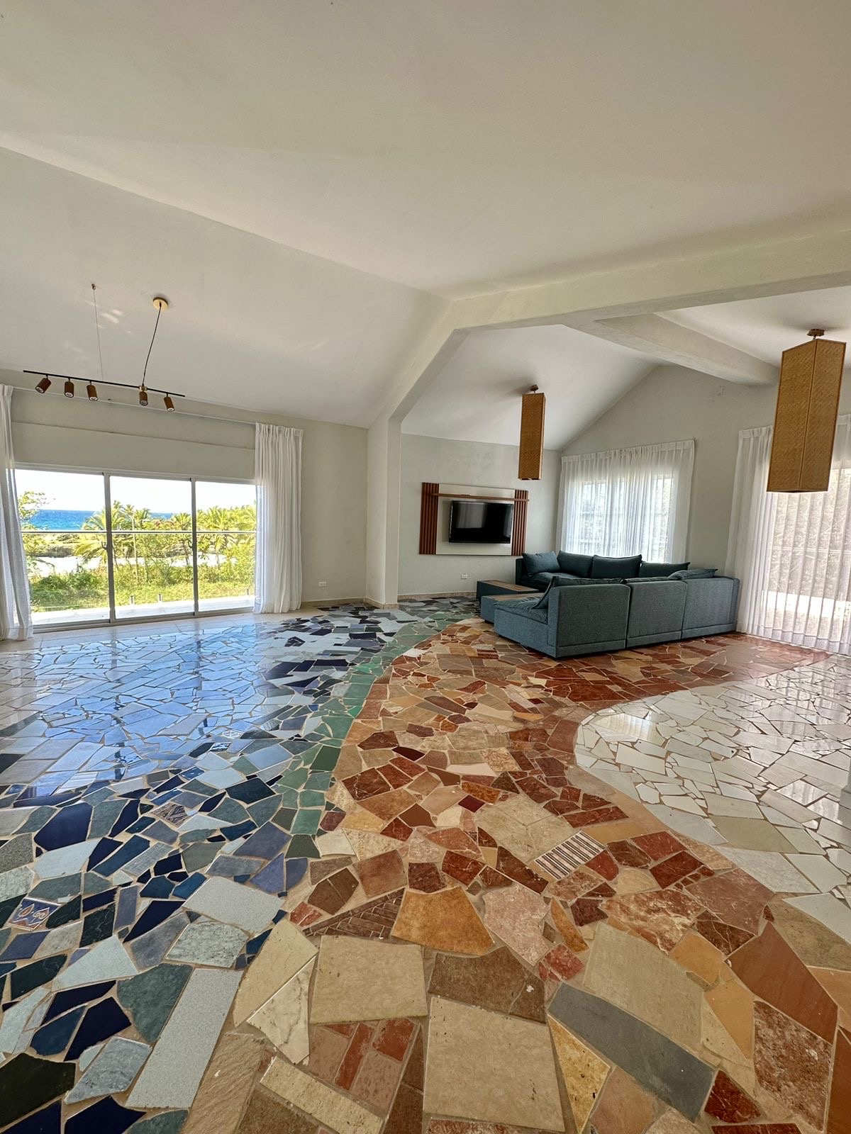 casas vacacionales y villas - Se Vende hermosa villa en Juan Dolio (Playa Caribe)