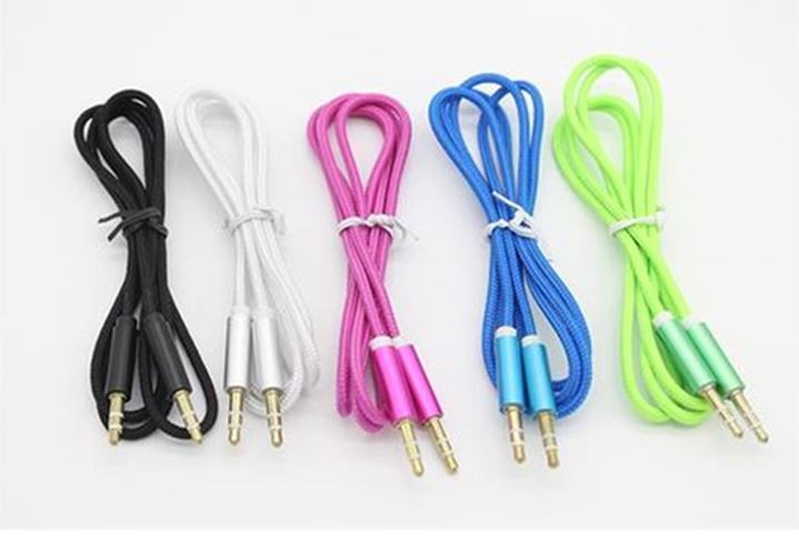 accesorios para electronica - Cable Auxiliar 1 Metro Plug 3.5mm 

 1