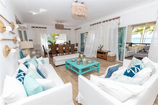 apartamentos - Venta de penthouse en primera línea de playa Samana totalmente amueblado 4