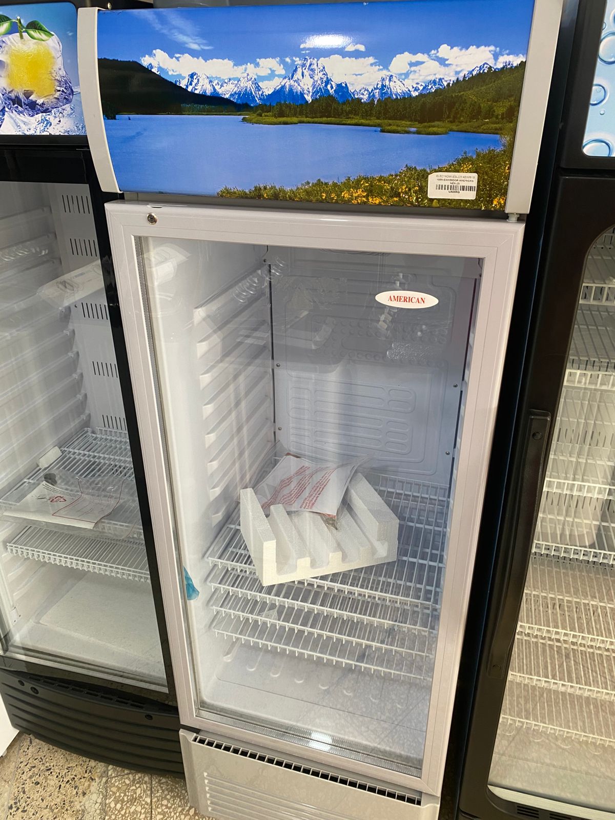 electrodomesticos - *EXHIBIDOR AMERICAN*

1 AÑO DE GARANTÍA 
NUEVO
MODELO NEX-23
 0