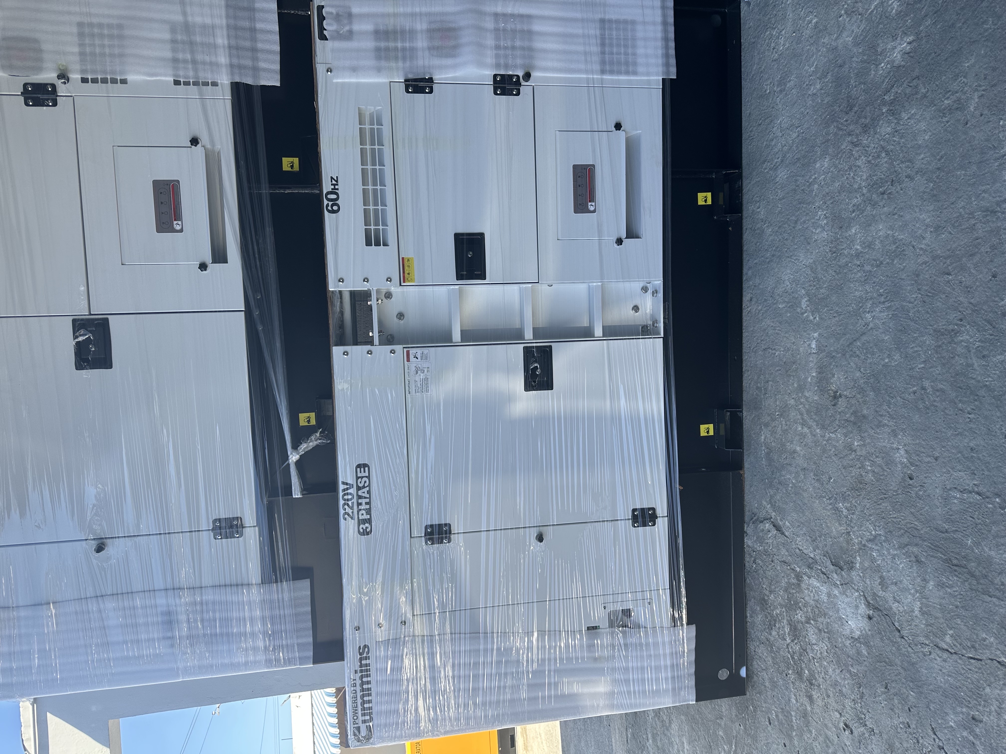 plantas e inversores - planta eléctrica 100 kw cummins