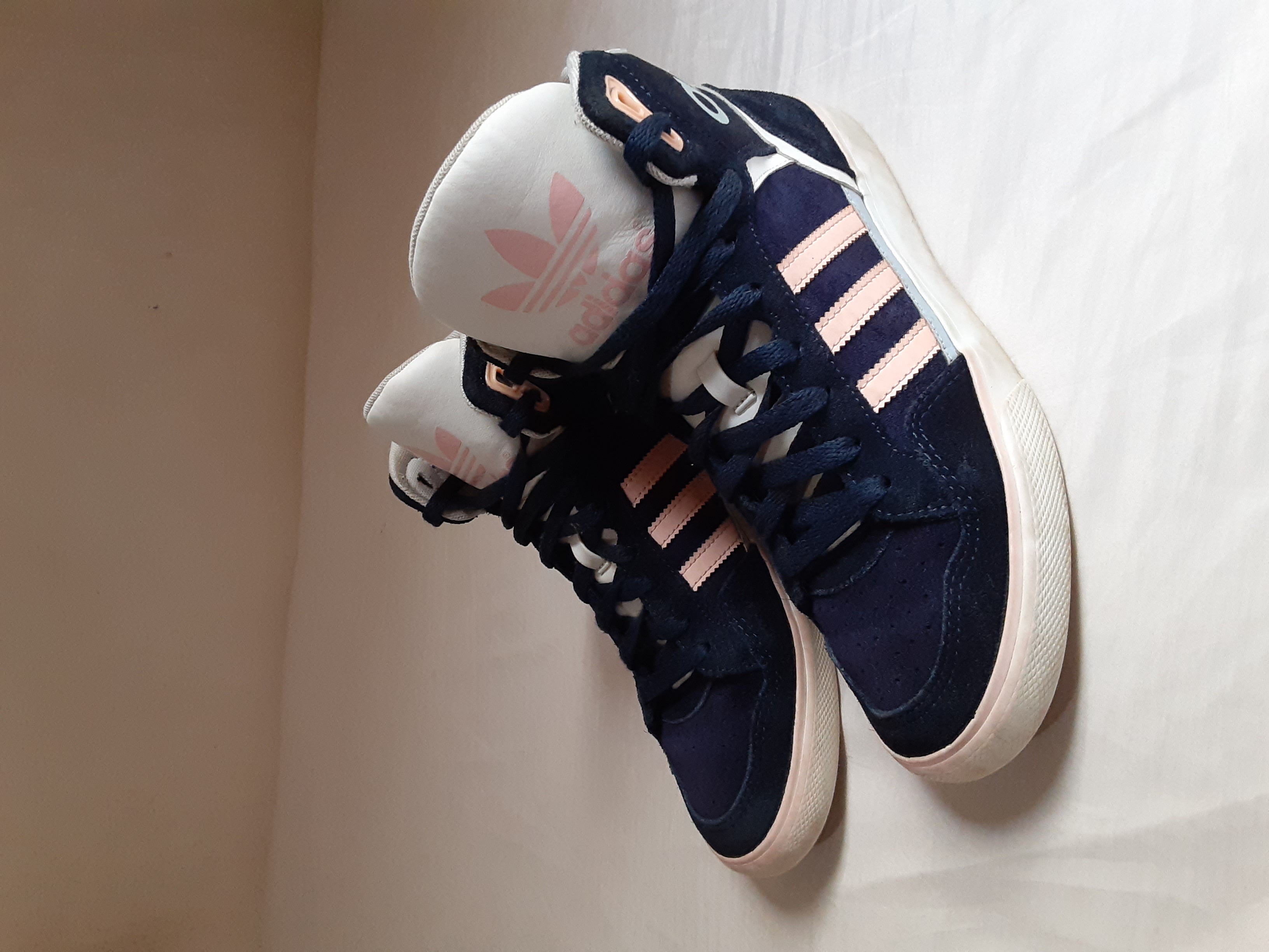 zapatos para mujer - Tenis de mujer/ adolescente.   Size: 8 4