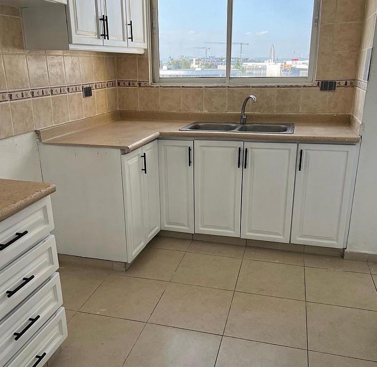 apartamentos - Alquiler de Apartamento - 7mo Piso en Renacimiento. 1