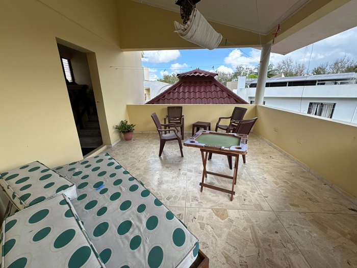 casas - AMPLIA CASA EN VENTA, SANTIAGO. 4