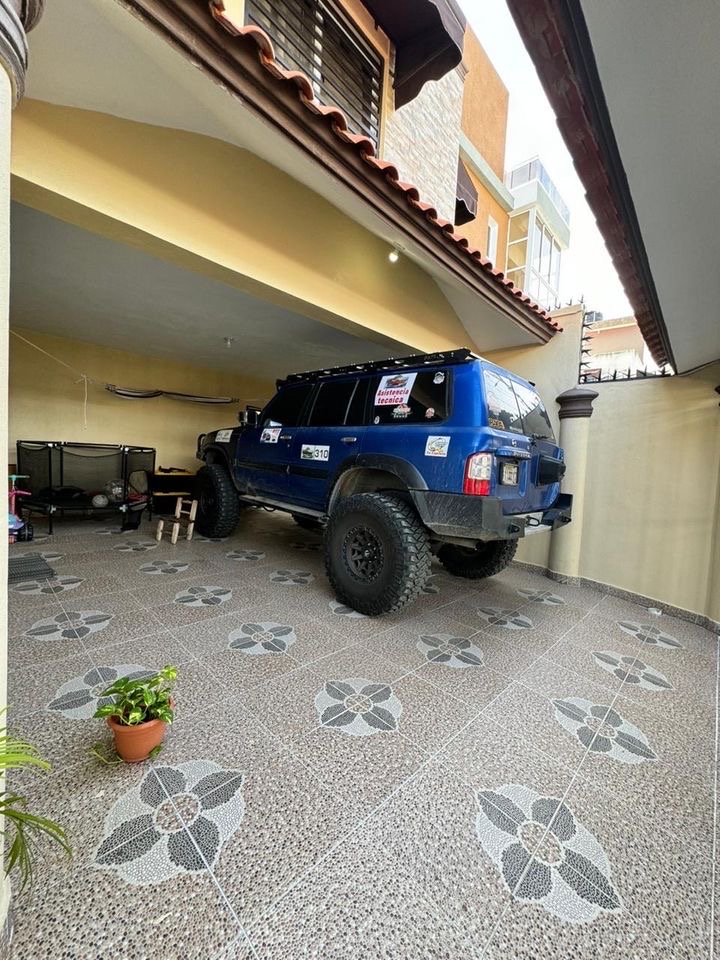 casas - venta de casa con 4 habitaciones en la autopista de san Isidro Santo Domingo  8