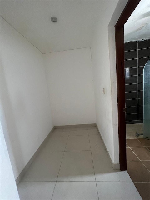 apartamentos - Venta de apartamento en corales del sur de 238mts y jacuzzi  3